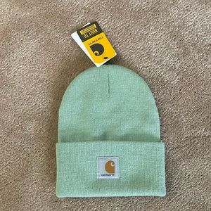 ⭐️NWT Carhartt Beanie⭐️